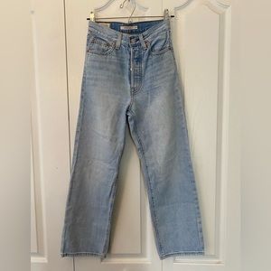 Levi’s | Women’s | Straight Ribcage Ankle | Light Blue | 24